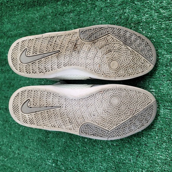 Nike Kobe 9 Men's Size 9 Shoes Lifestyle Wolf Grey White Mamba 630774-001 - Picture 12 of 13